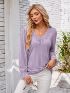Applique V-neck Flounce Sleeve T-shirt (2)