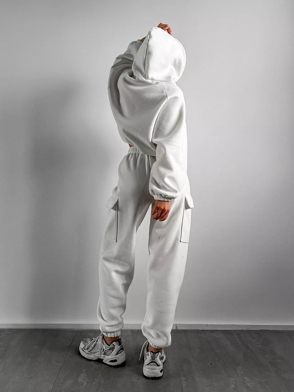 Kangaroo Pocket Hoodie Joggers Set (11)