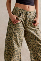 Wide Leg Jeans Pockets (22)