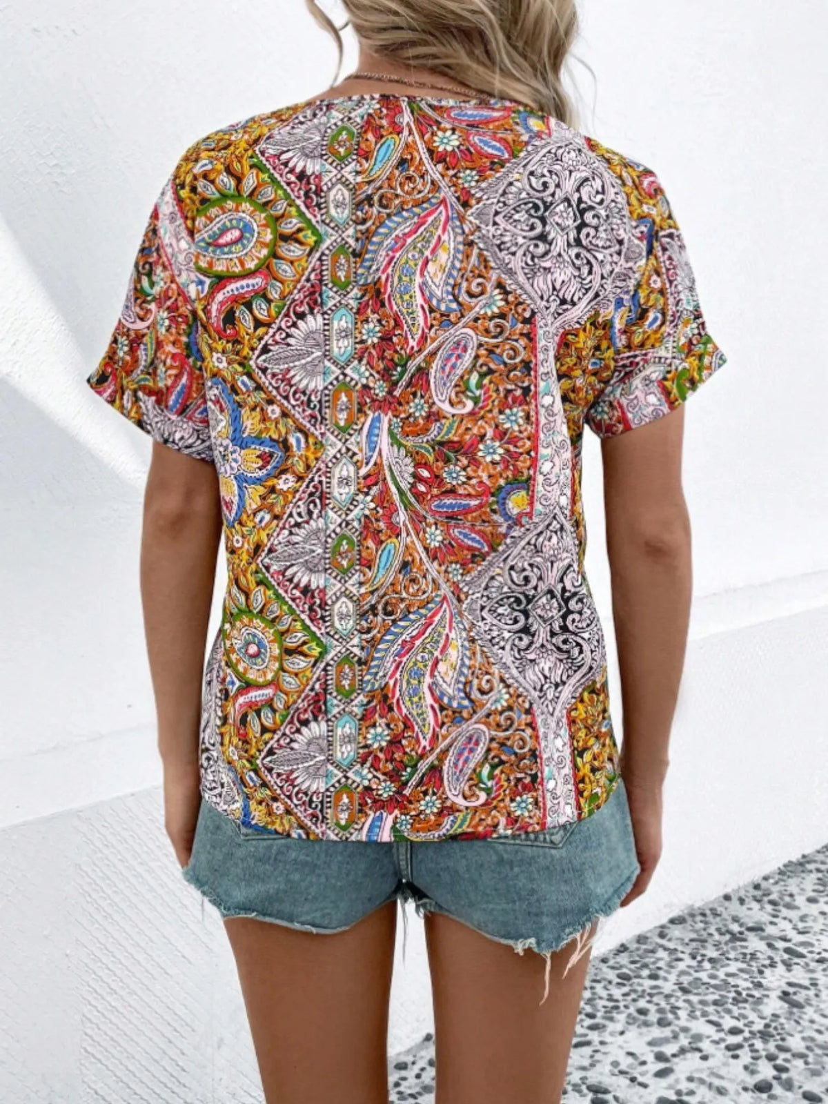 Bohemian Paisley Print V-neck Short Sleeve T-shirt (8)