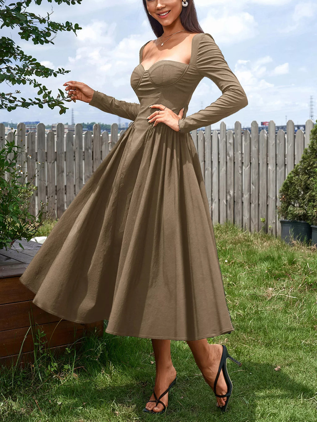Sweetheart Neckline Long Sleeve A-line Midi Dress (11)