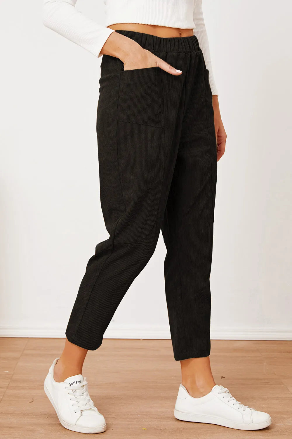 Pocketed Elastic Waist Pants (6)