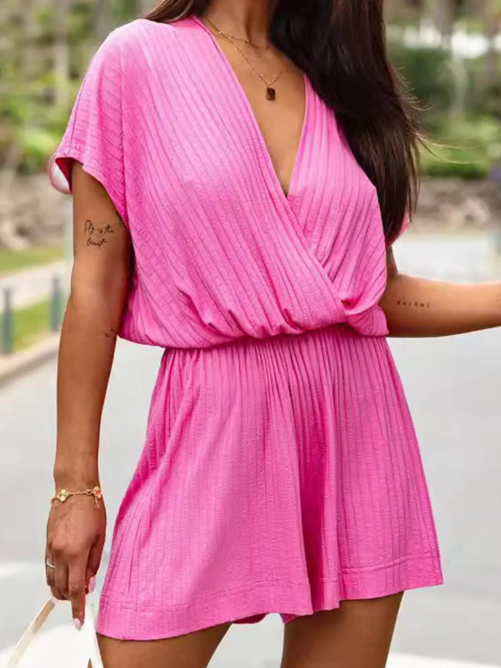 Short-sleeve V-neck Ribbed Romper (11)