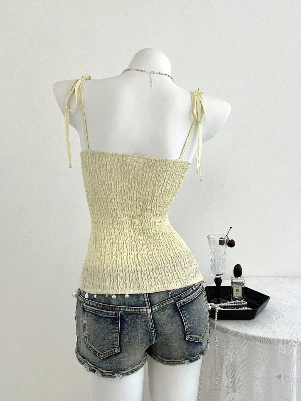 Lace-trimmed Tie Shoulder Cami (5)