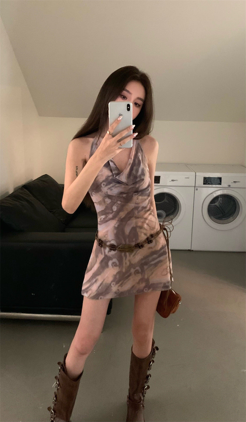 V-neck Belt Dress photo 5