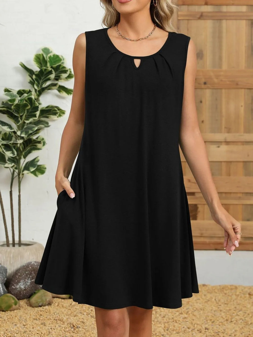 Round Neck Sleeveless Dress (17)