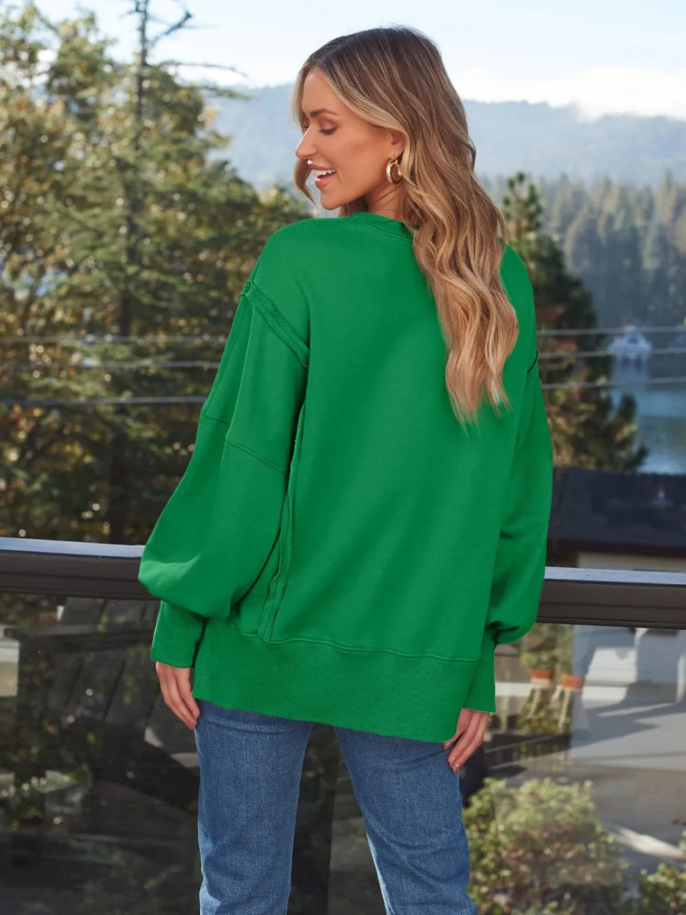 Slit Round Neck Long Sleeve Sweatshirt (3)