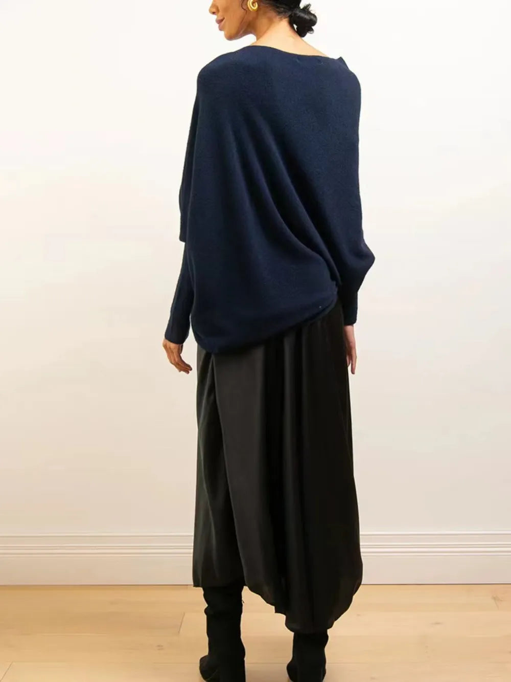 Full Size Boat Neck Batwing Sleeve Knit Top (21)