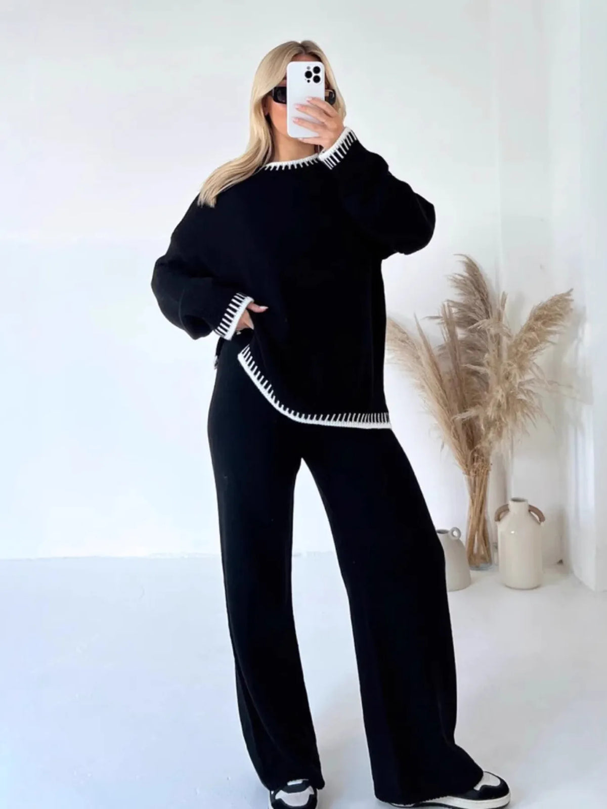 Contrast Trim Round Neck Top Pants Sweater Set