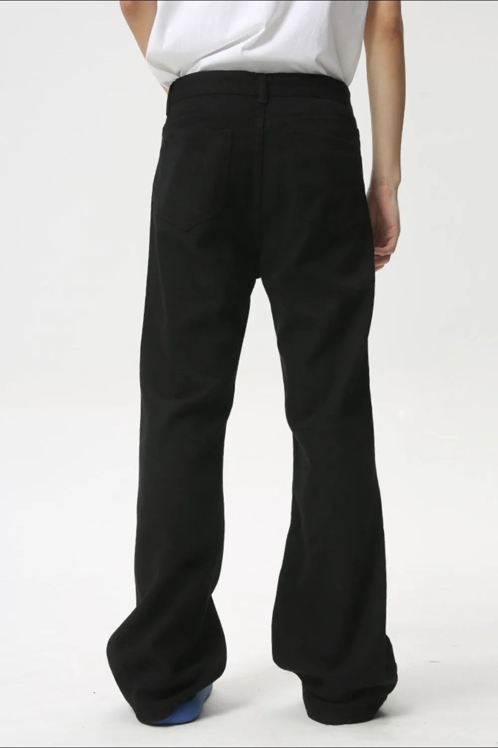 Mid Rise Jeans Pockets (4)