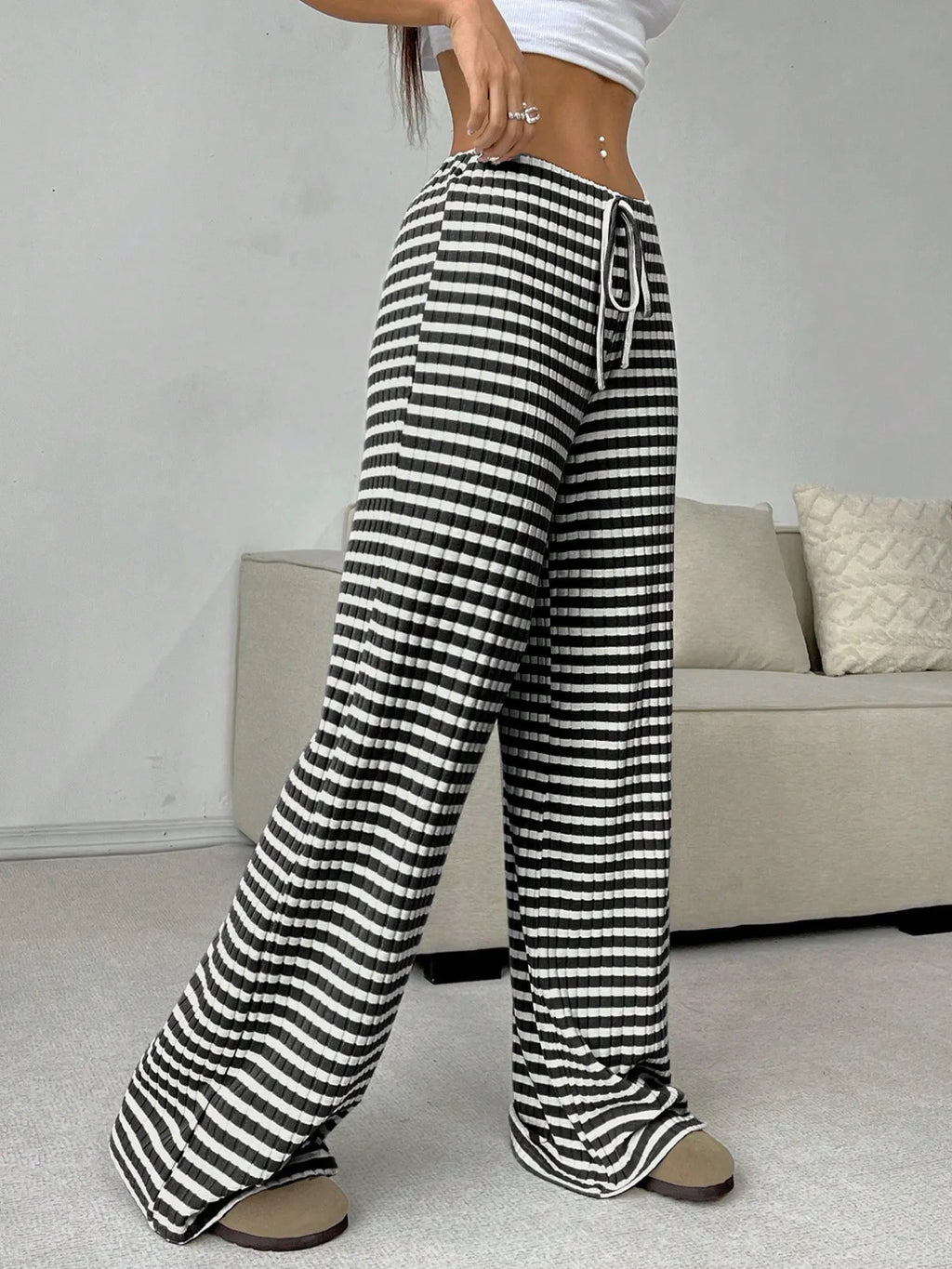 Striped Wide Leg Drawstring Pants (14)