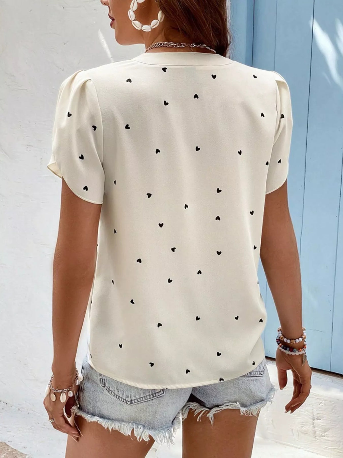 Heart Print Petal Sleeve Blouse (5)