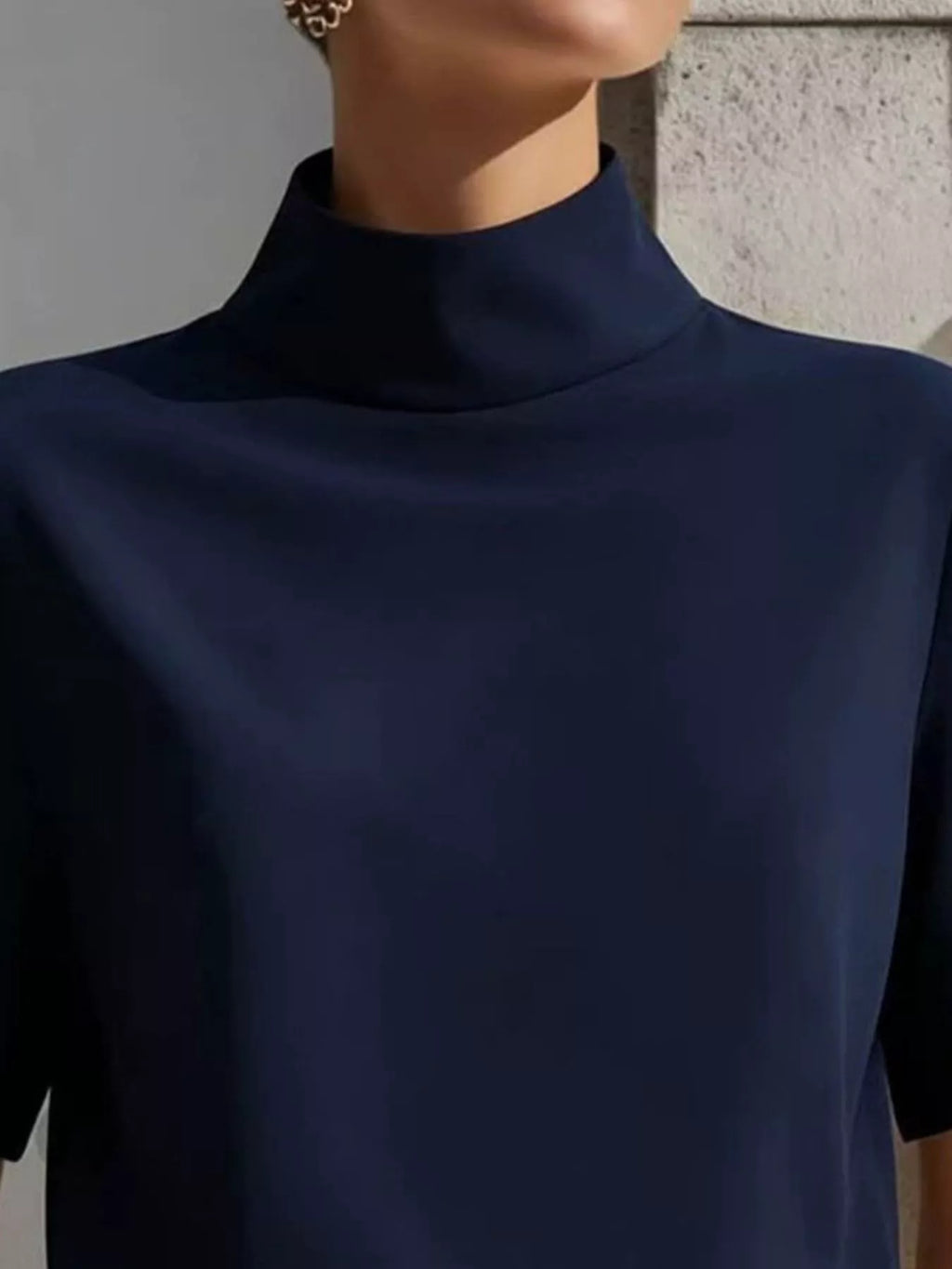Mock Neck Short Sleeve T-shirt (9)