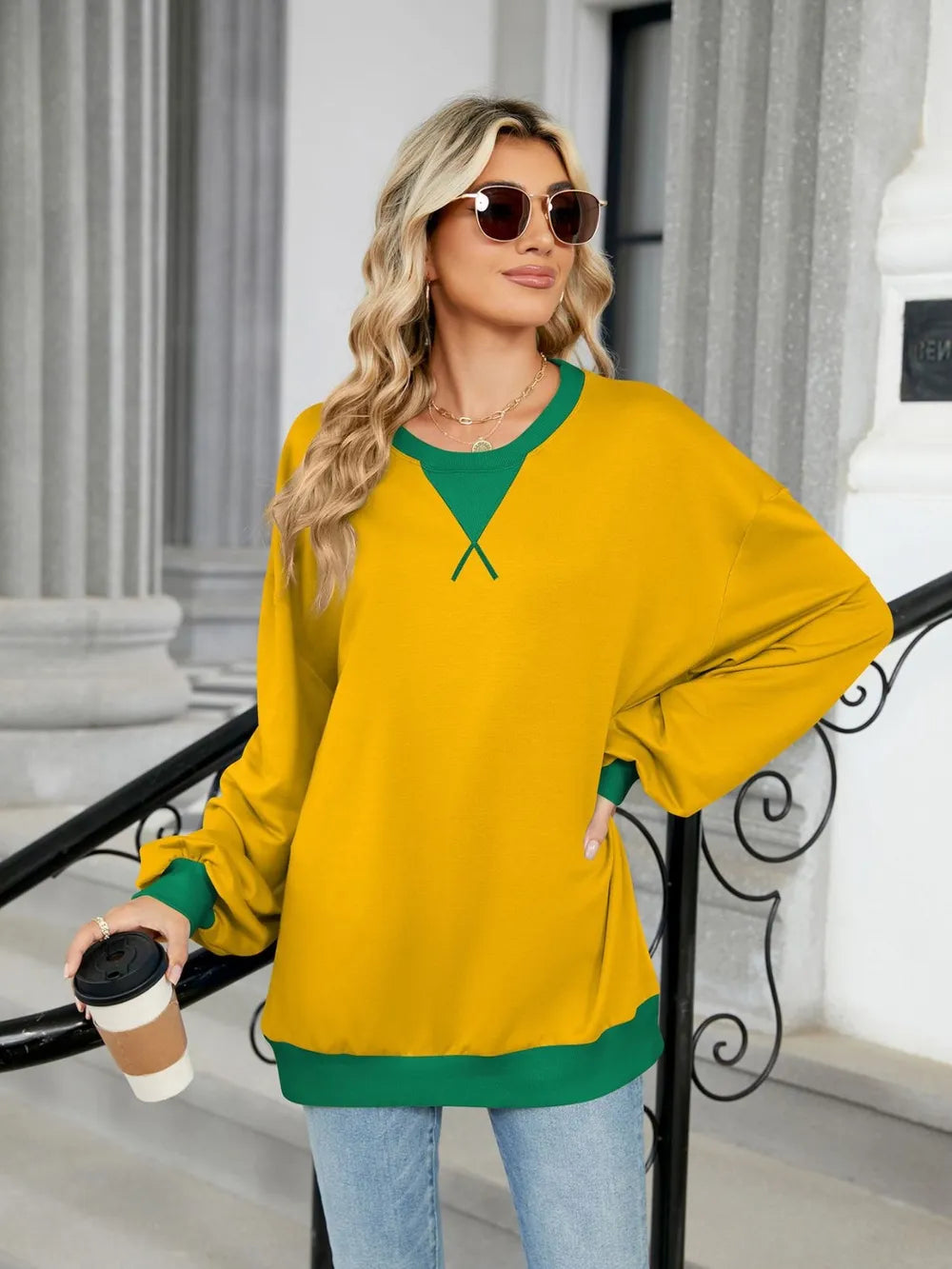 Contrast Round Neck Long Sleeve Sweatshirt (20)
