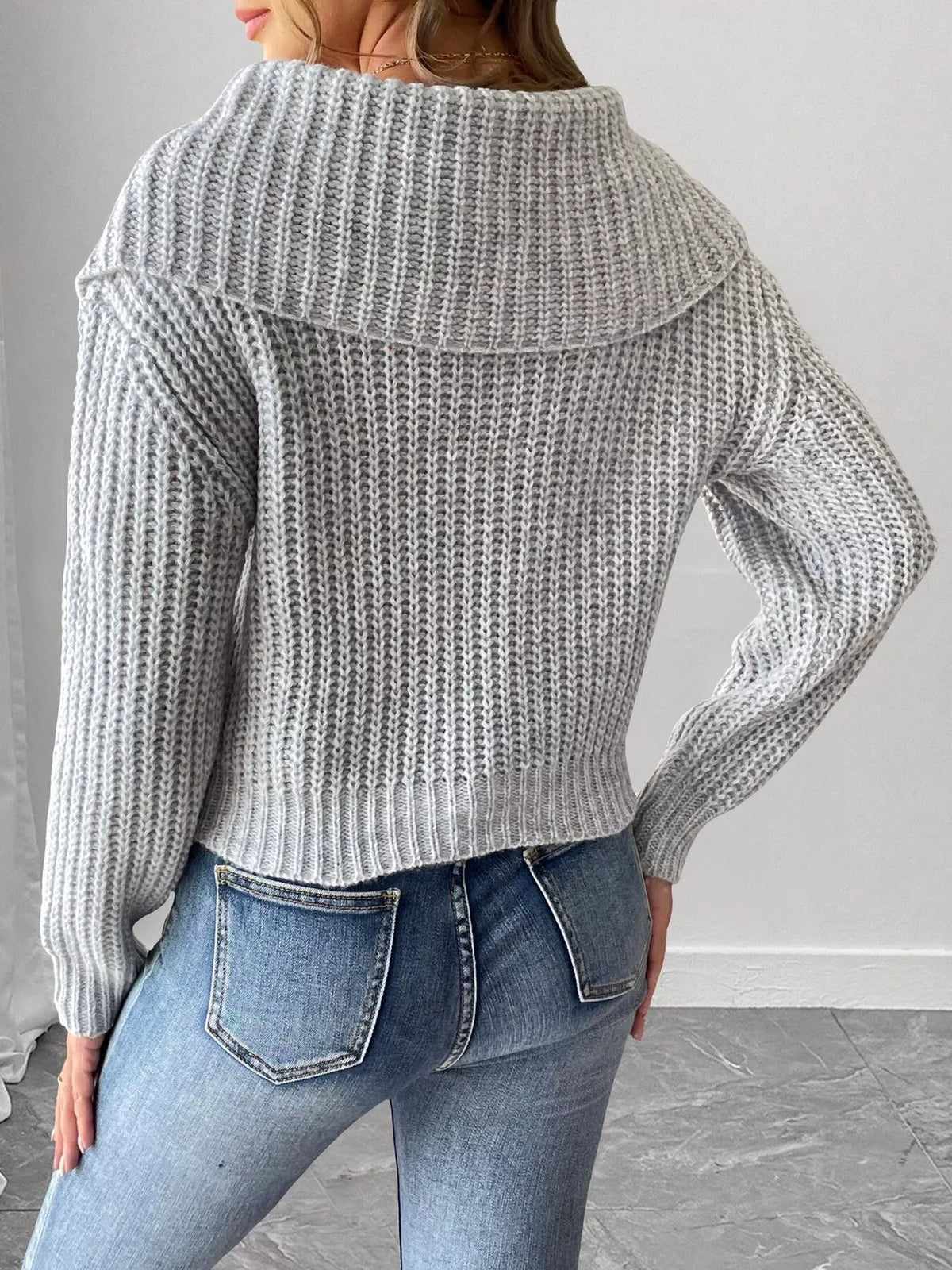 Contrast Bow Long Sleeve Sweater (12)