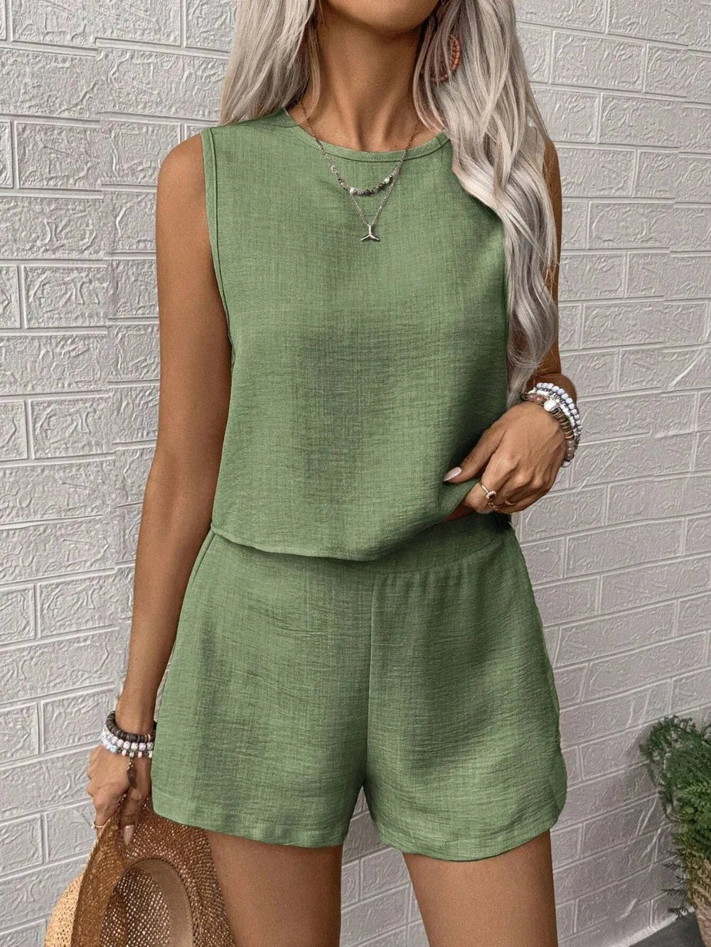 Round Neck Sleeveless Top Shorts Set (18)
