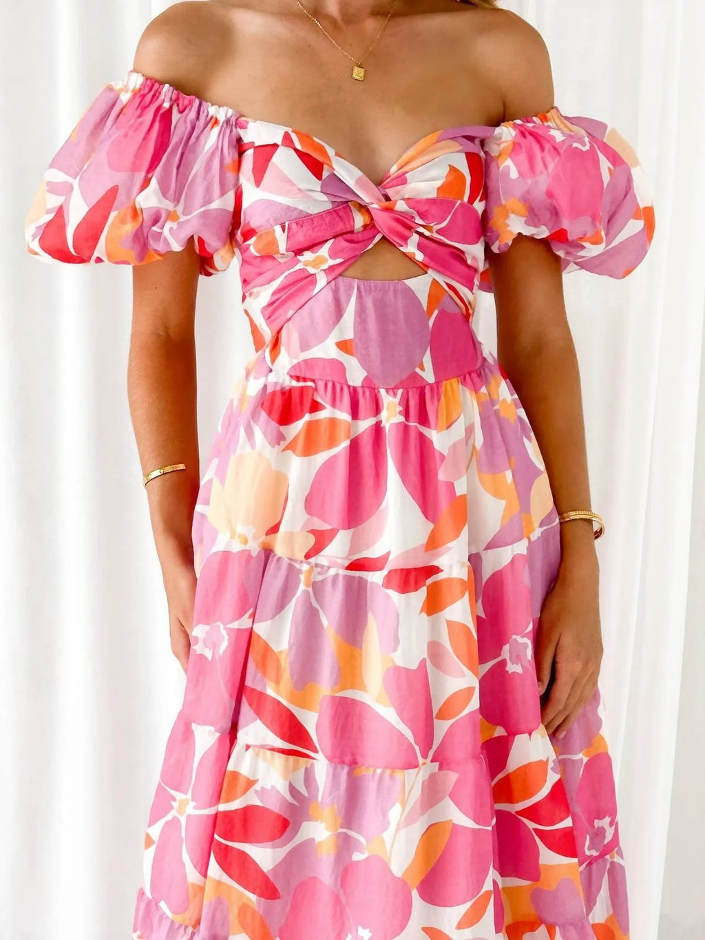Off-shoulder Floral Tiered Dress Ruffle Details (18)