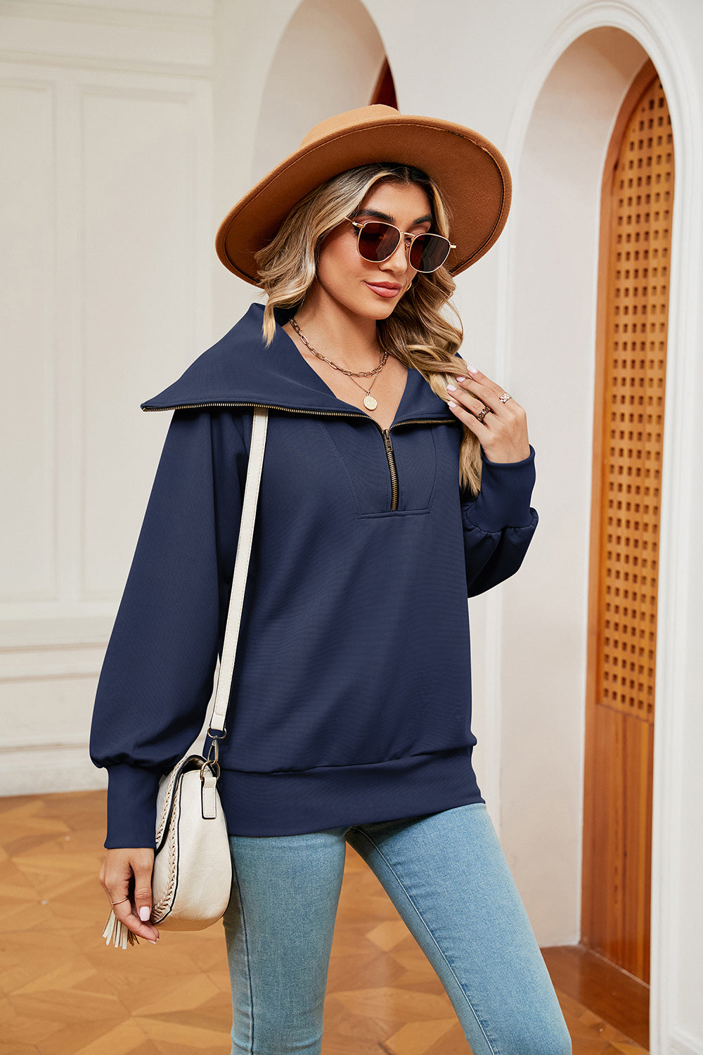 Half-zip Collared Sweatshirt (3)