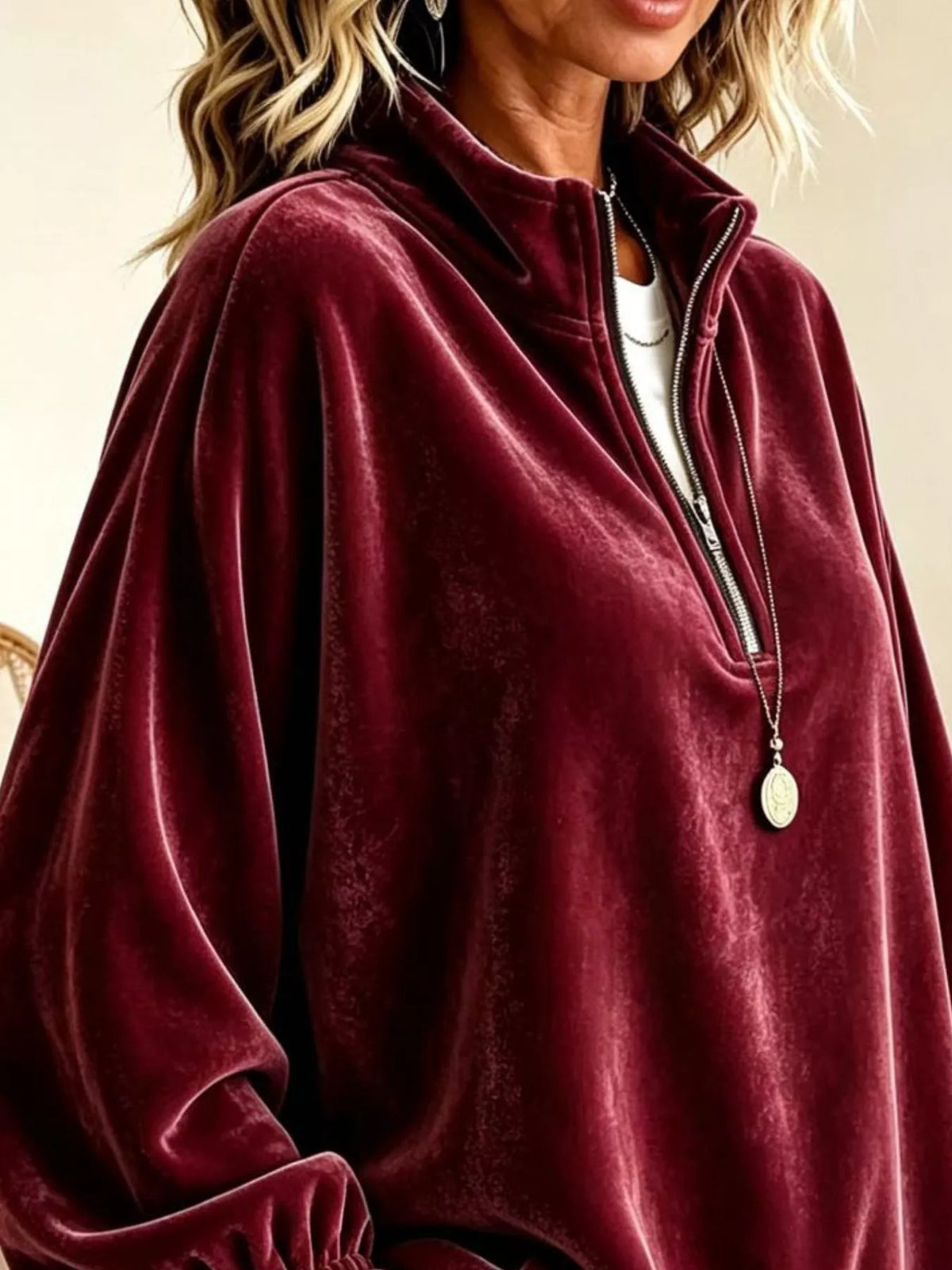 Velvet Quarter-zip Sweatshirt Ruffled Cuffs (2)