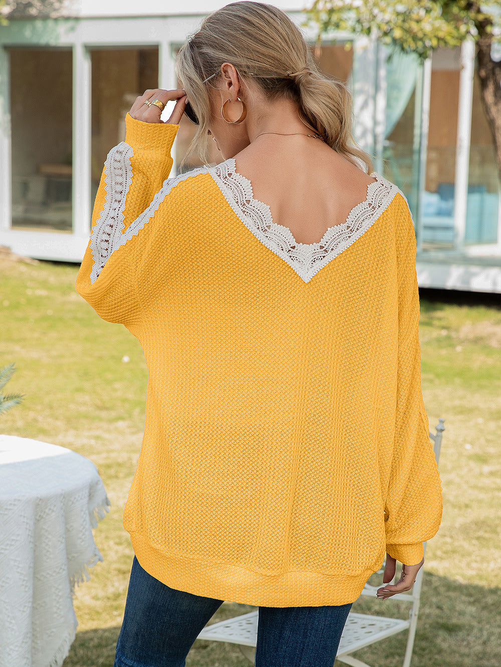 Contrast Spliced Lace V-neck Top (12)