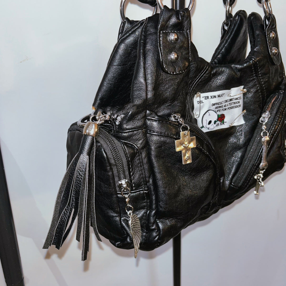 Soft Leather Vintage Armpit Crossbody Bag photo 3