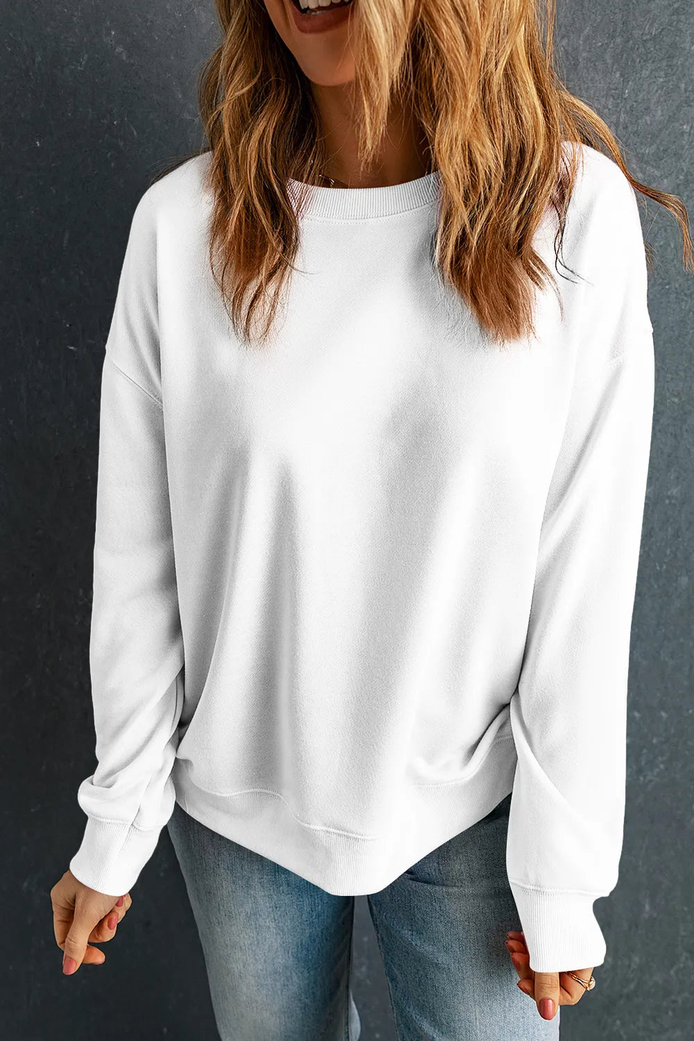 Round Neck Dropped Shoulder Sweatshirt (3)