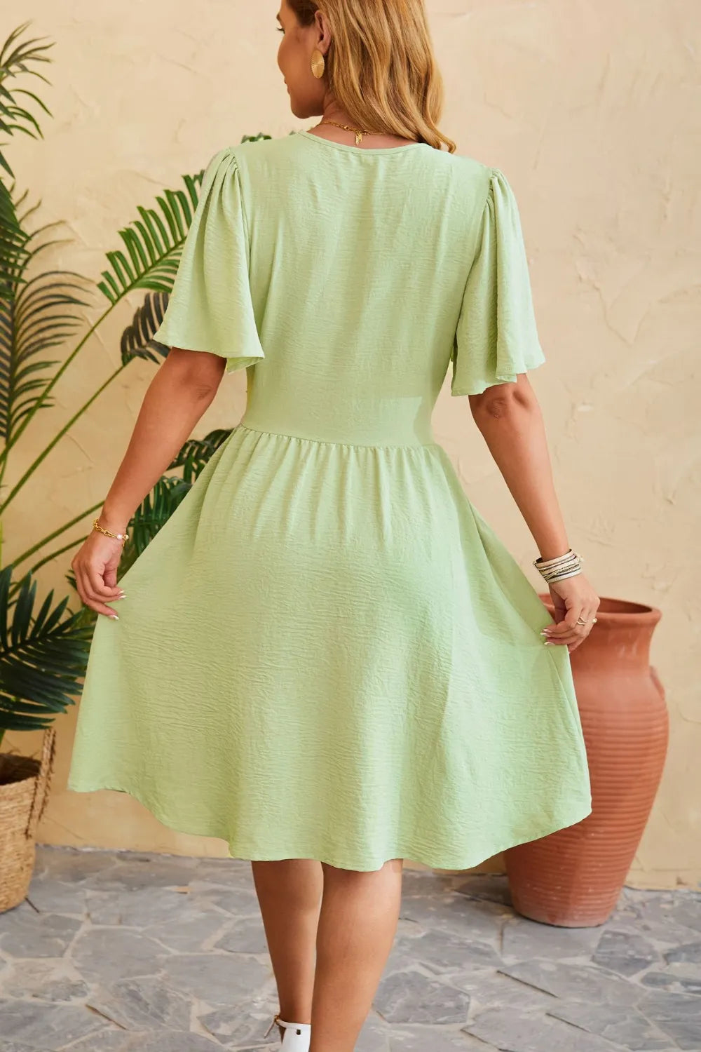 Ruched Surplice Short Sleeve Dress (3)