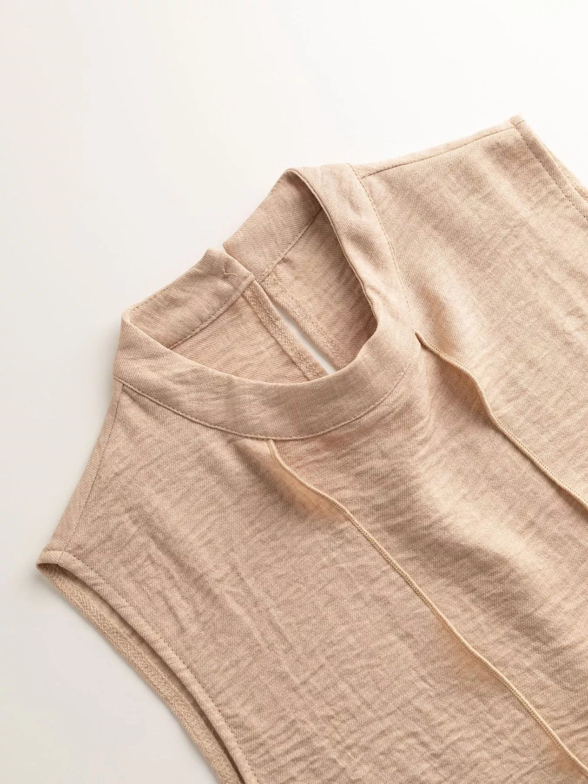 Mock Neck Sleeveless Top (6)