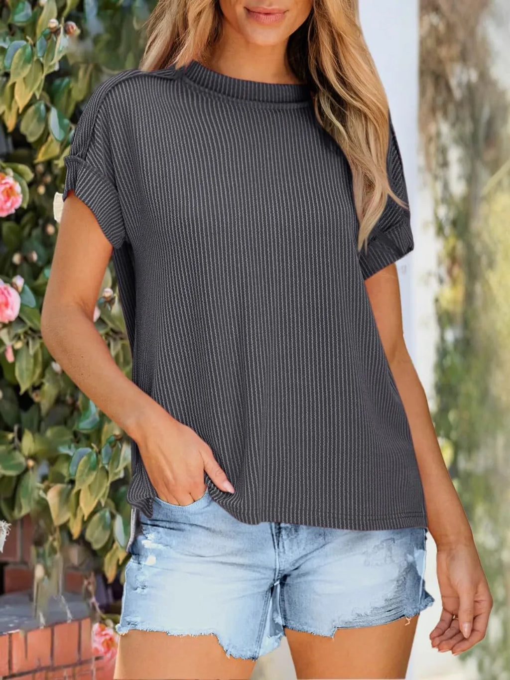 Round Neck Short Sleeve T-shirt (5)