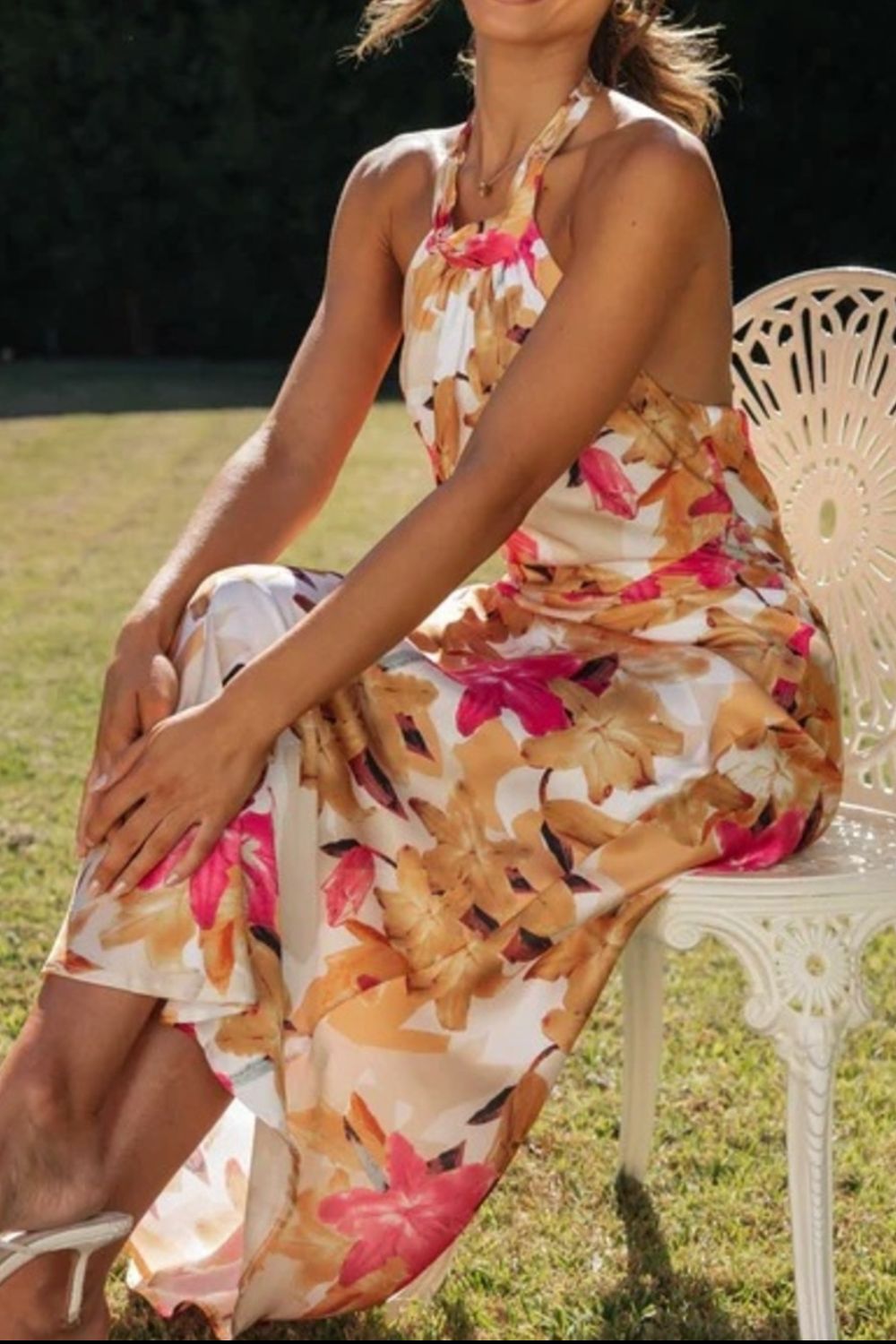 Floral Print Halter Neck Maxi Dress (5)