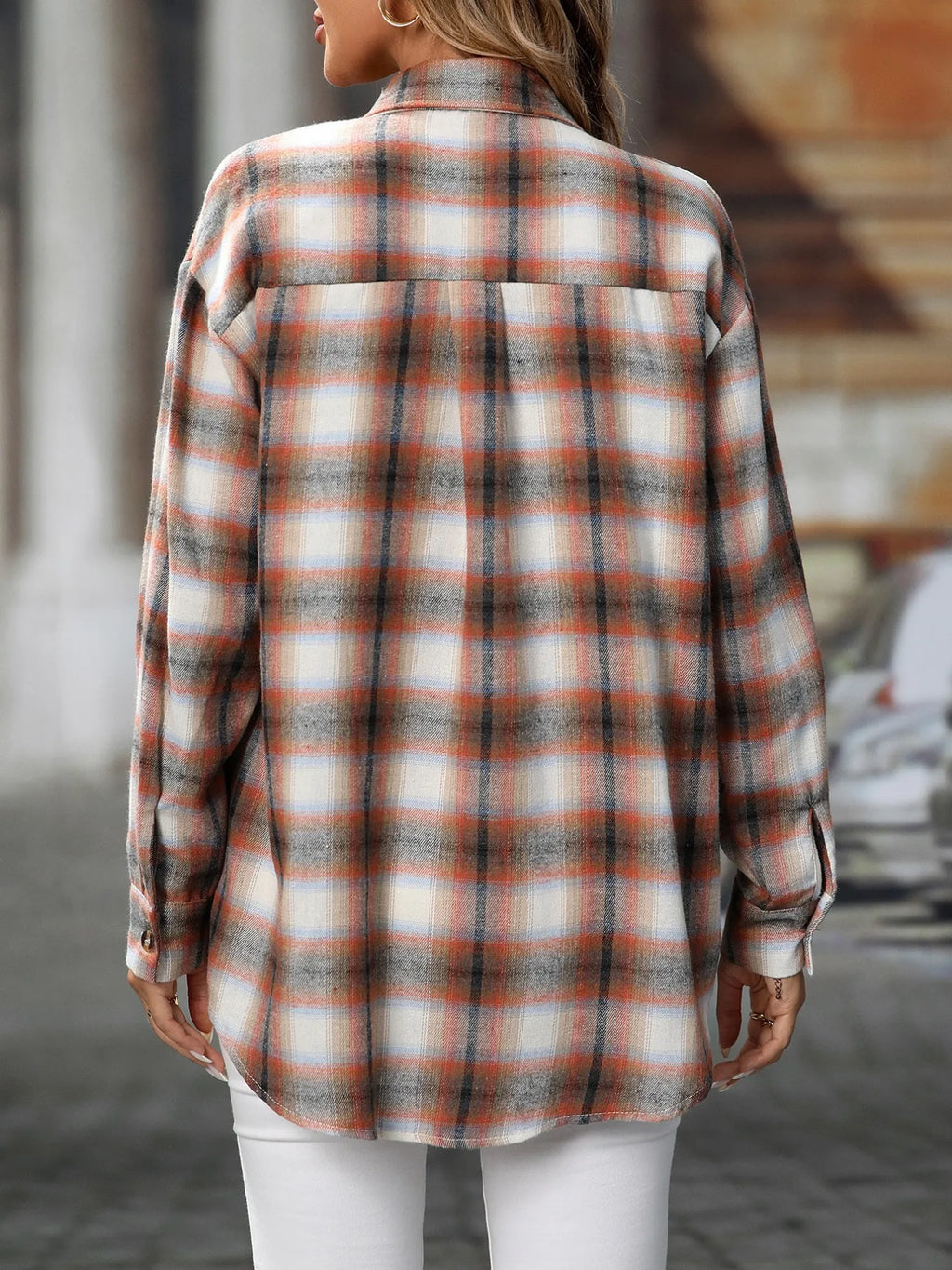 Oversized Plaid Button-up Shirt (5)