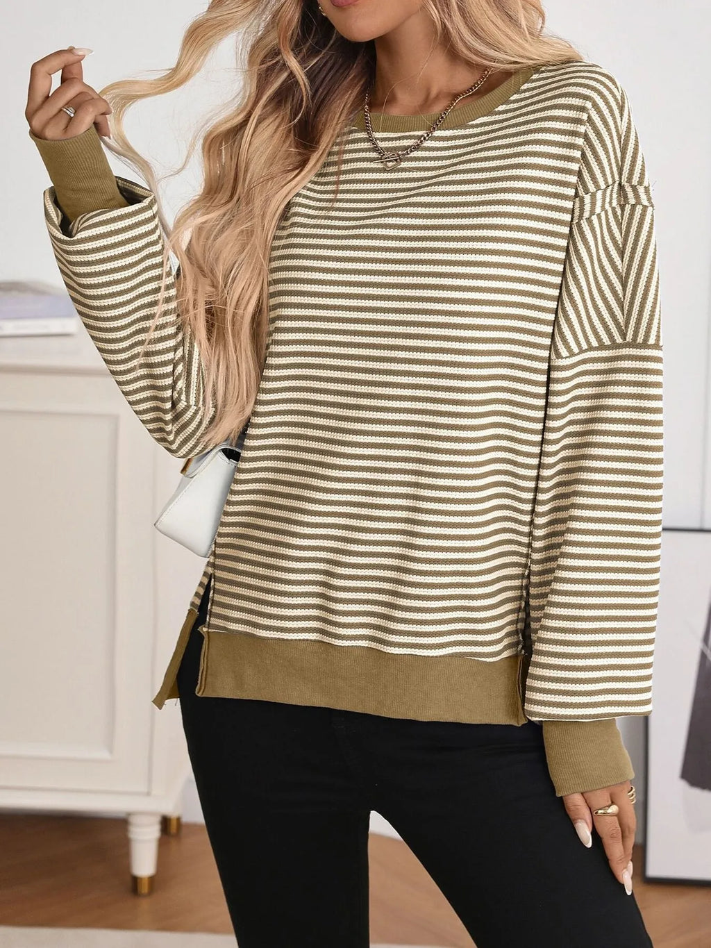 Exposed Seam Striped Contrast Sweatshirt (12)