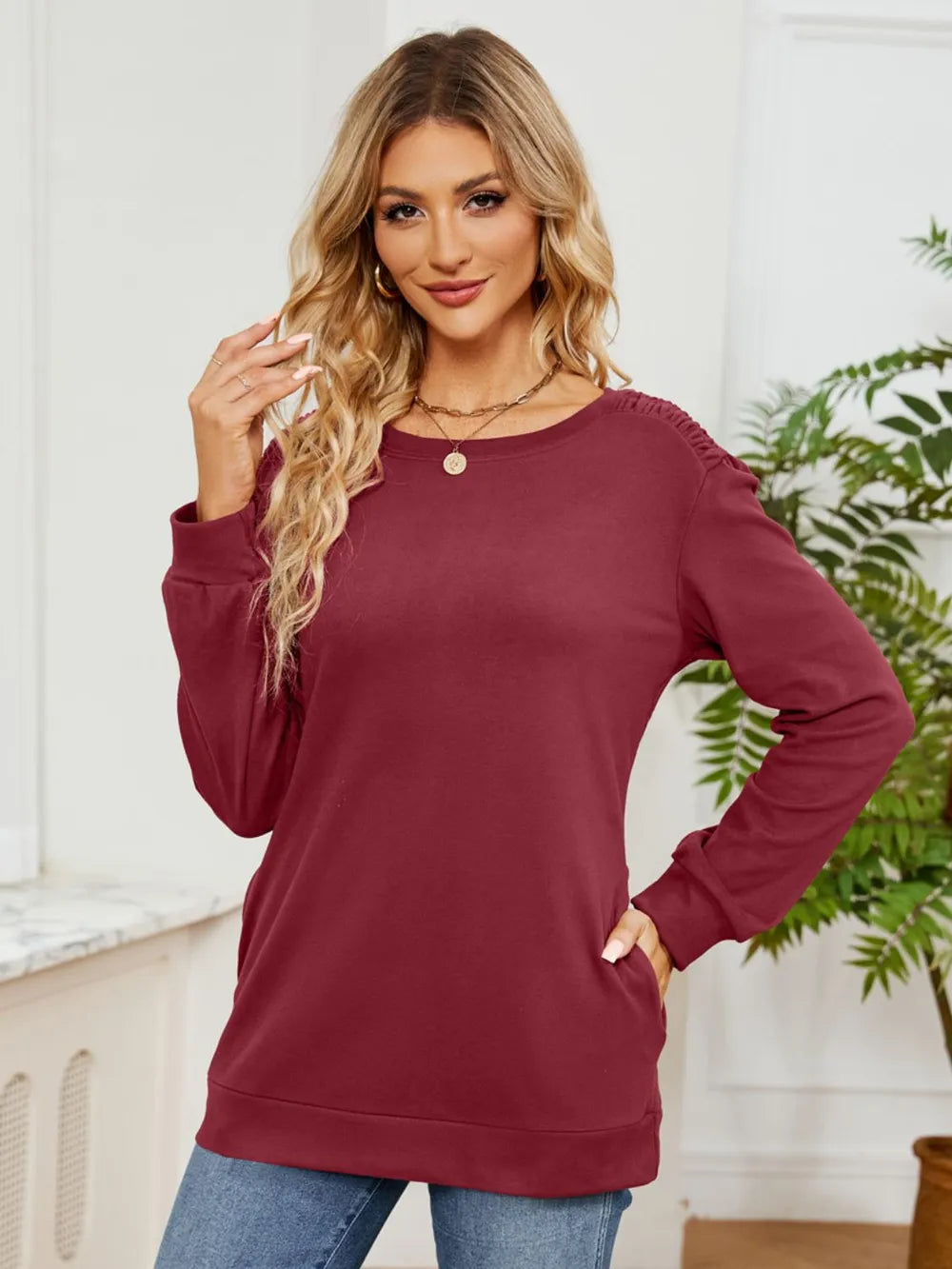 Ruched Shoulder Round Neck Long Sleeve Sweatshirt (3)