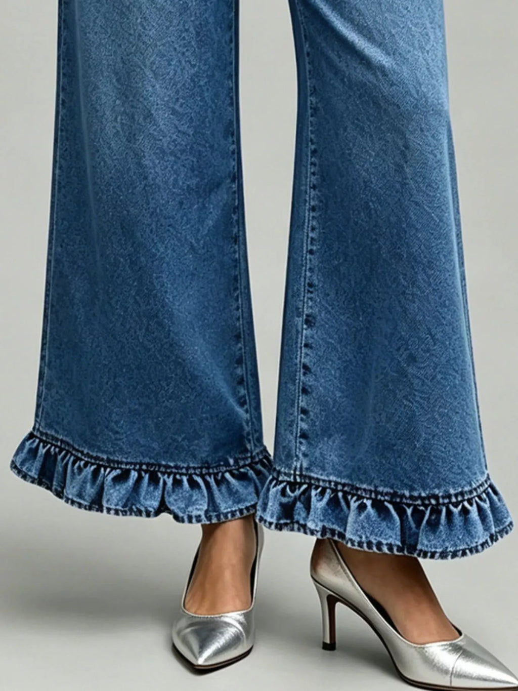 High-waisted Wide-leg Ruffle Hem Jeans (5)