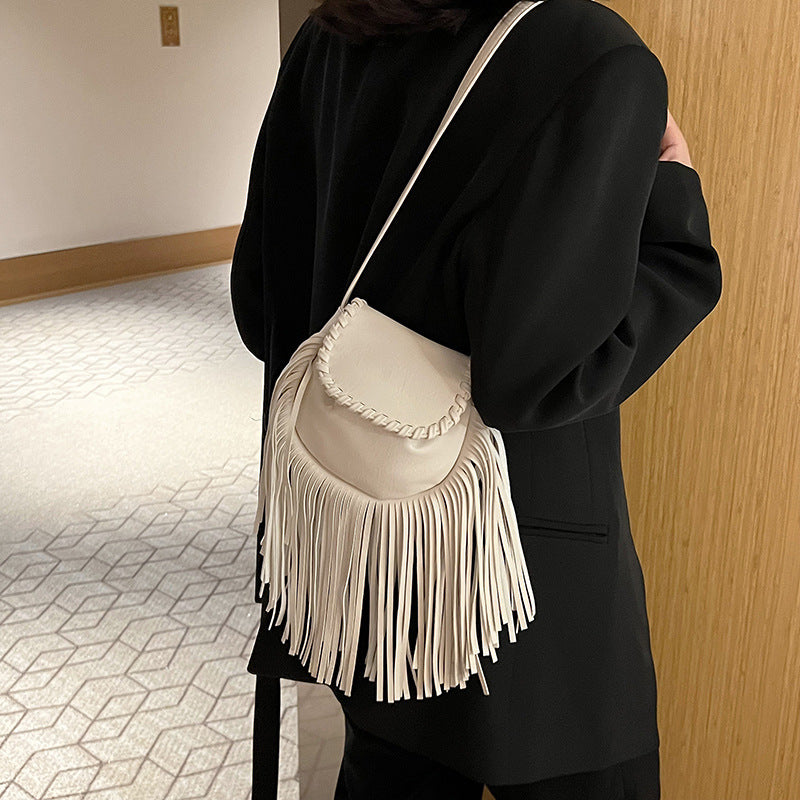 Trend Retro Tassel Shoulder Cross Body Bucket Bag photo 9