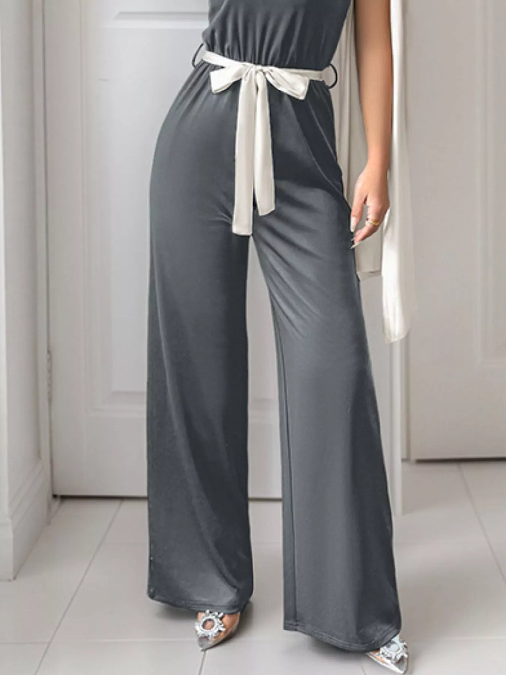 One-shoulder Bowknot Wide Leg Jumpsuit (13)