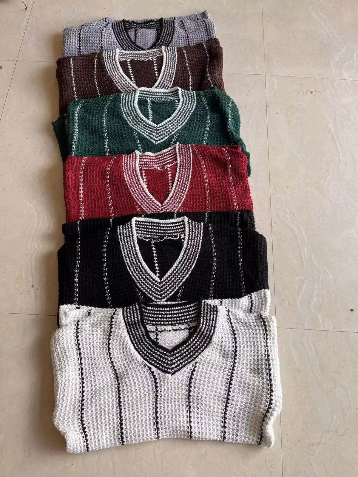 V-neck Textured Knit Sweater (23)
