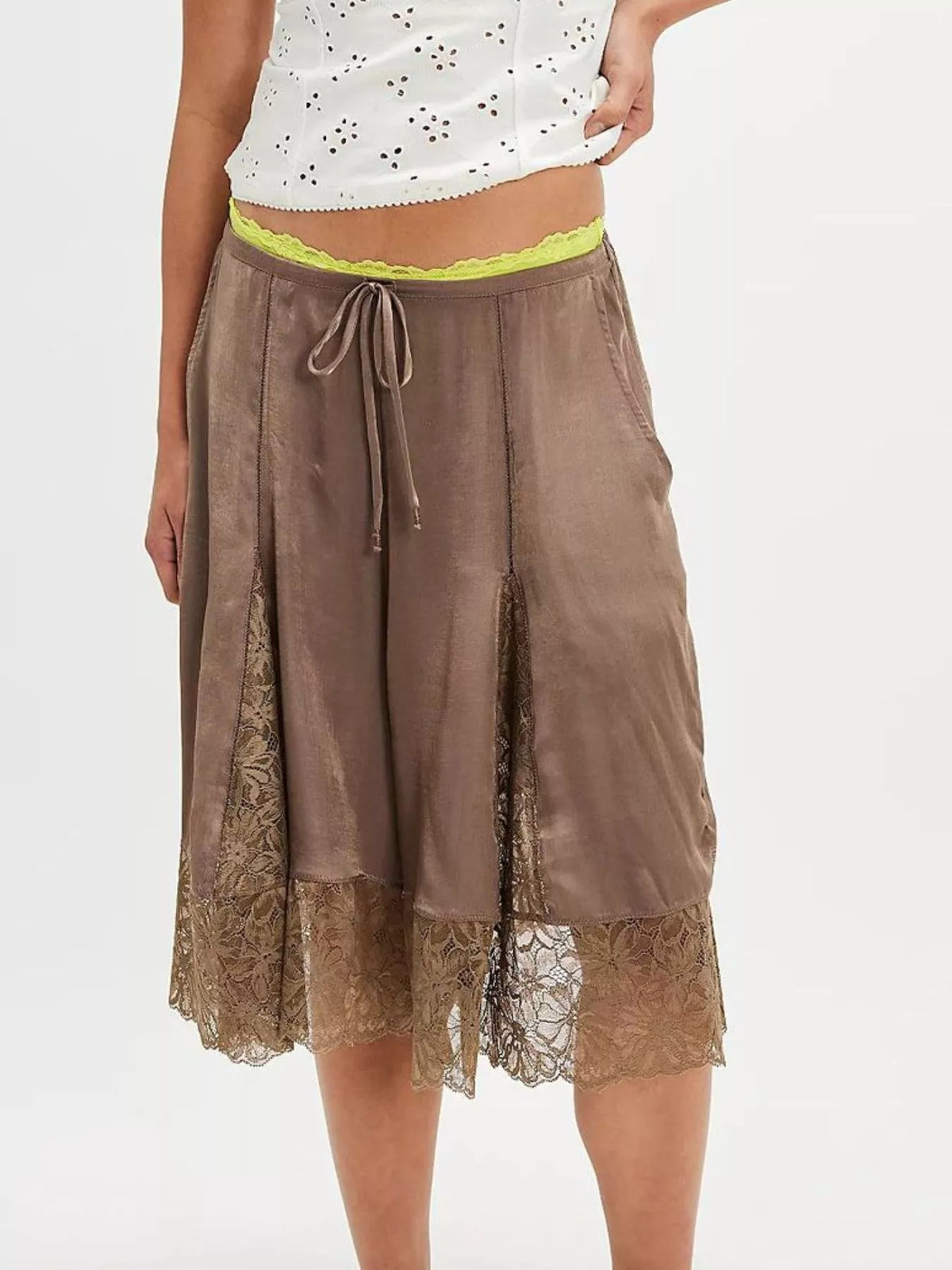 Lace Detail Shorts (27)
