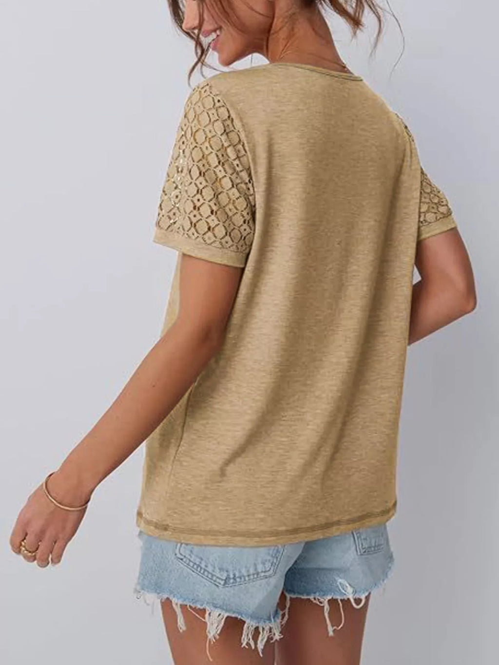 Lace Short Sleeve Round Neck T-shirt (5)