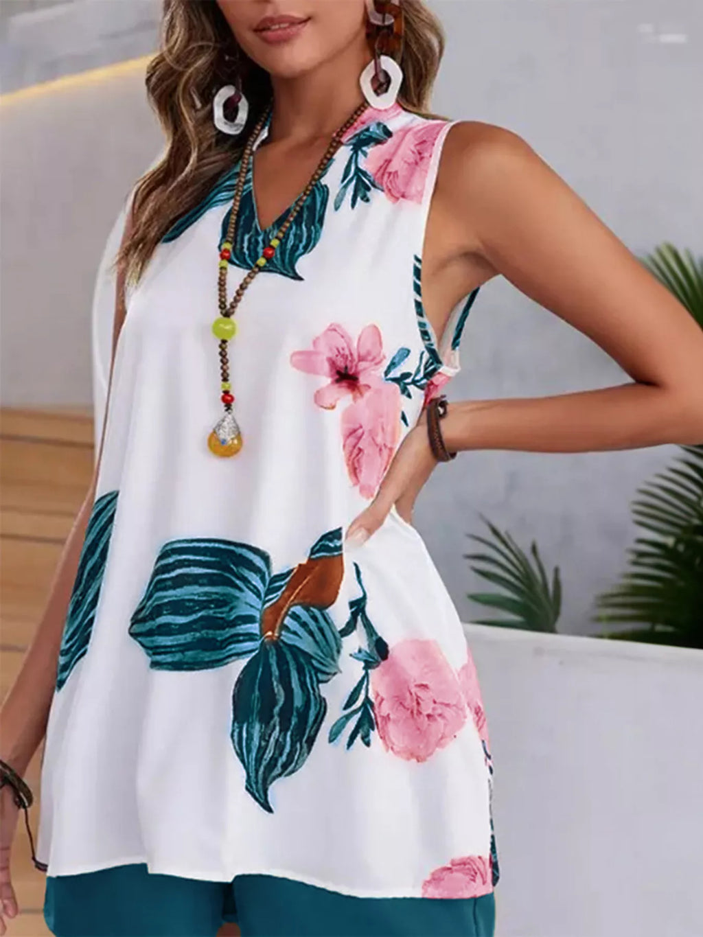 Floral Print Sleeveless Top Shorts Set (2)