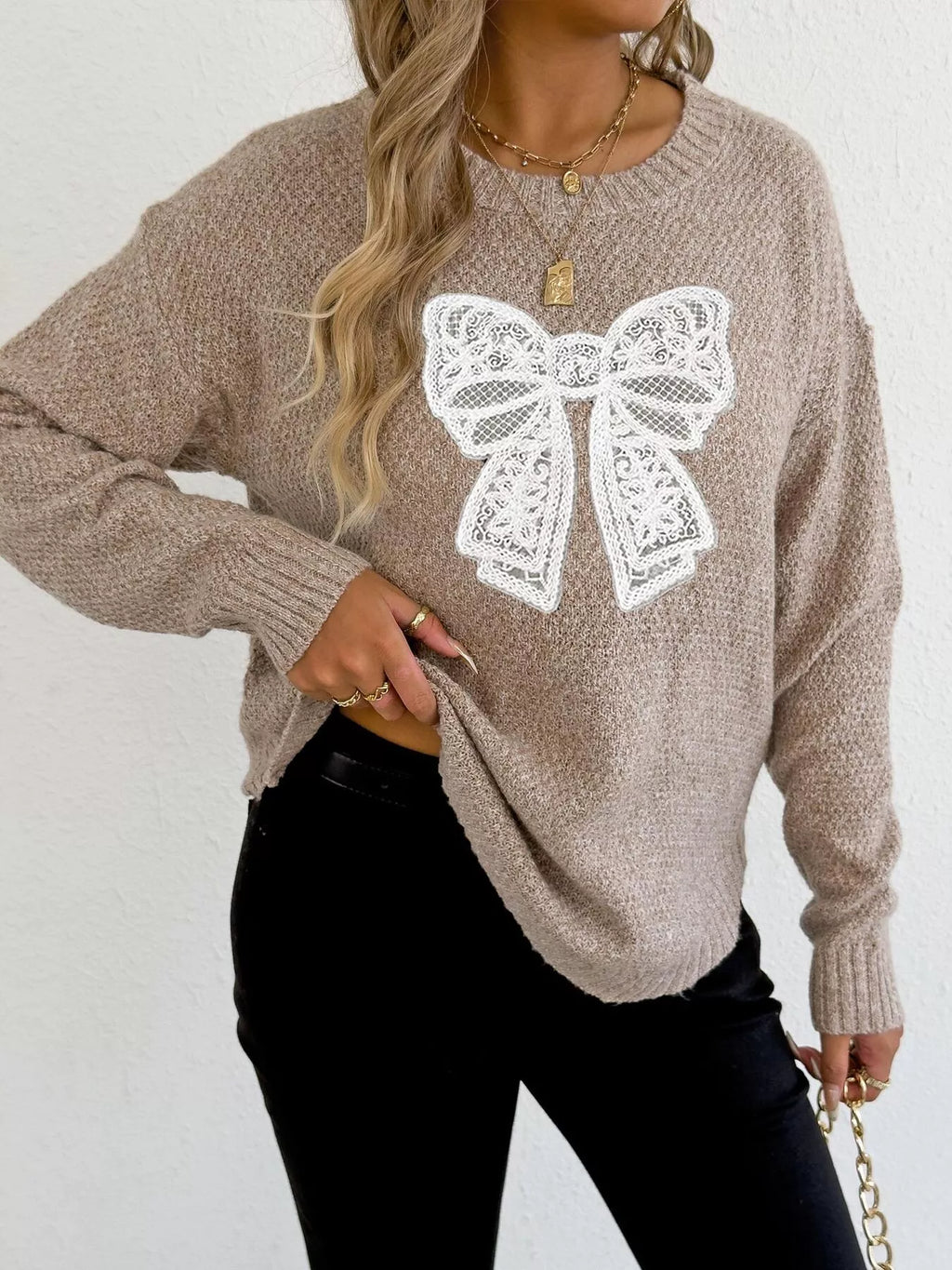 Lace Bow Embroidered Round Neck Sweater (2)