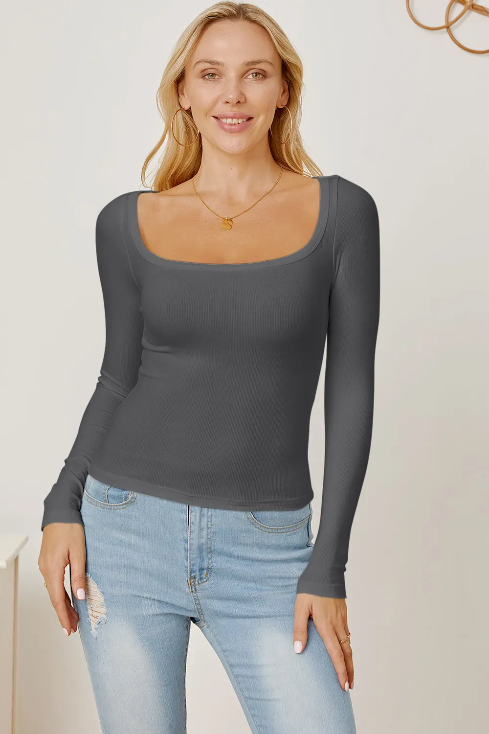 Square Neck Long Sleeve T-shirt (22)