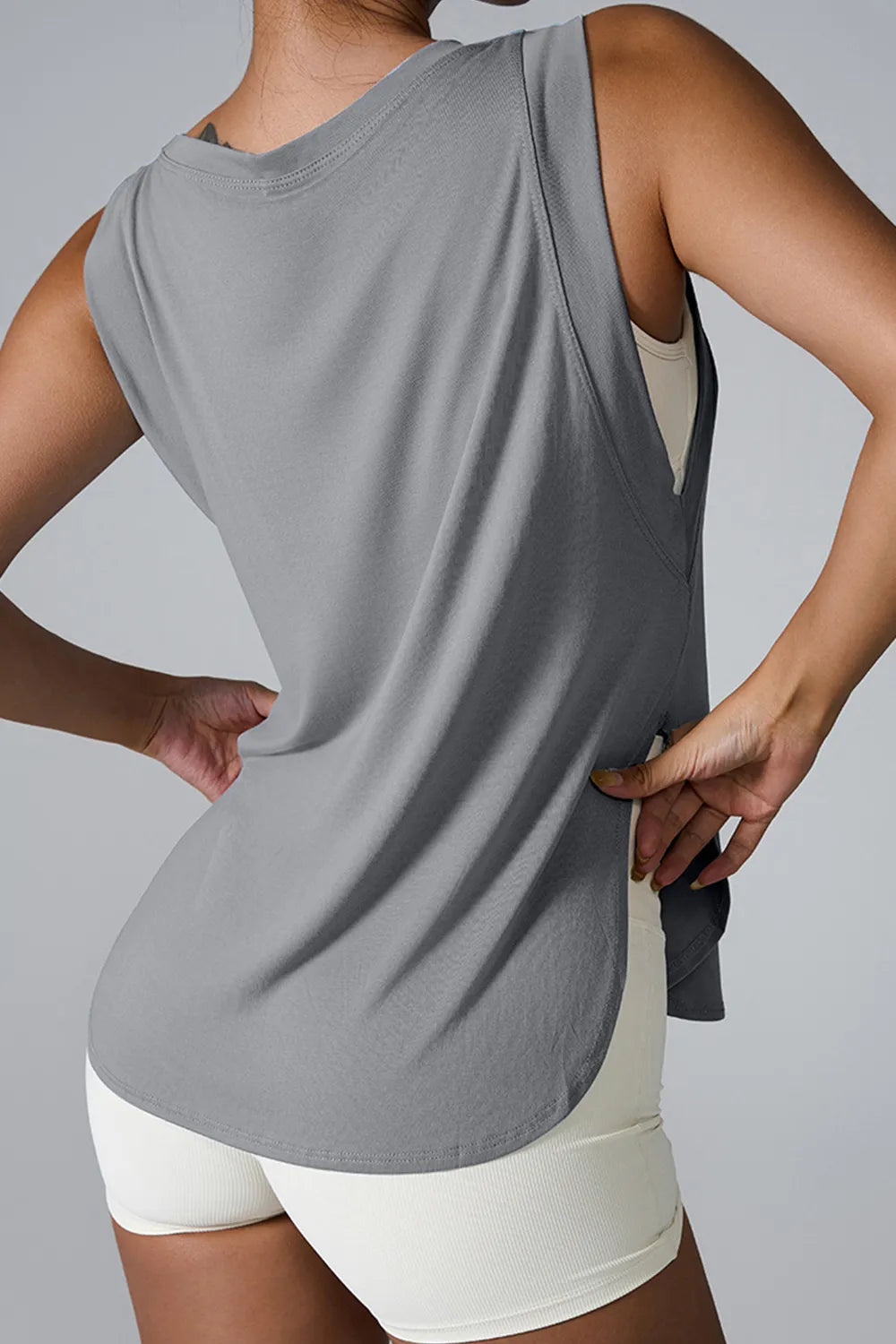 Slit Round Neck Active Tank (9)