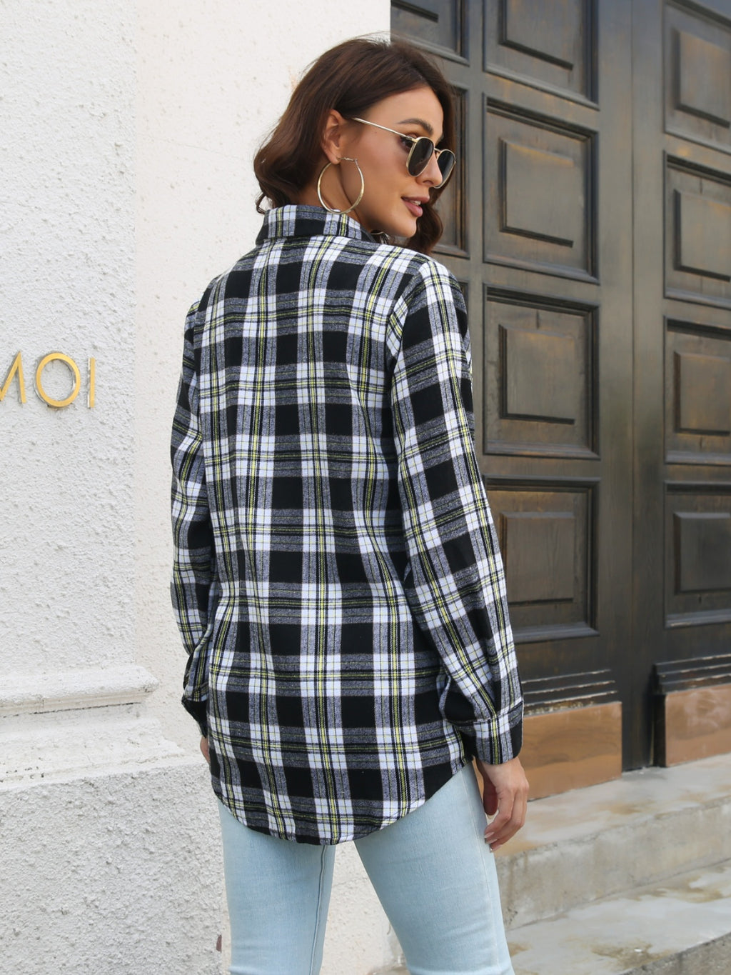 Plaid Collared Neck Buttoned Shirt Pockets (2)