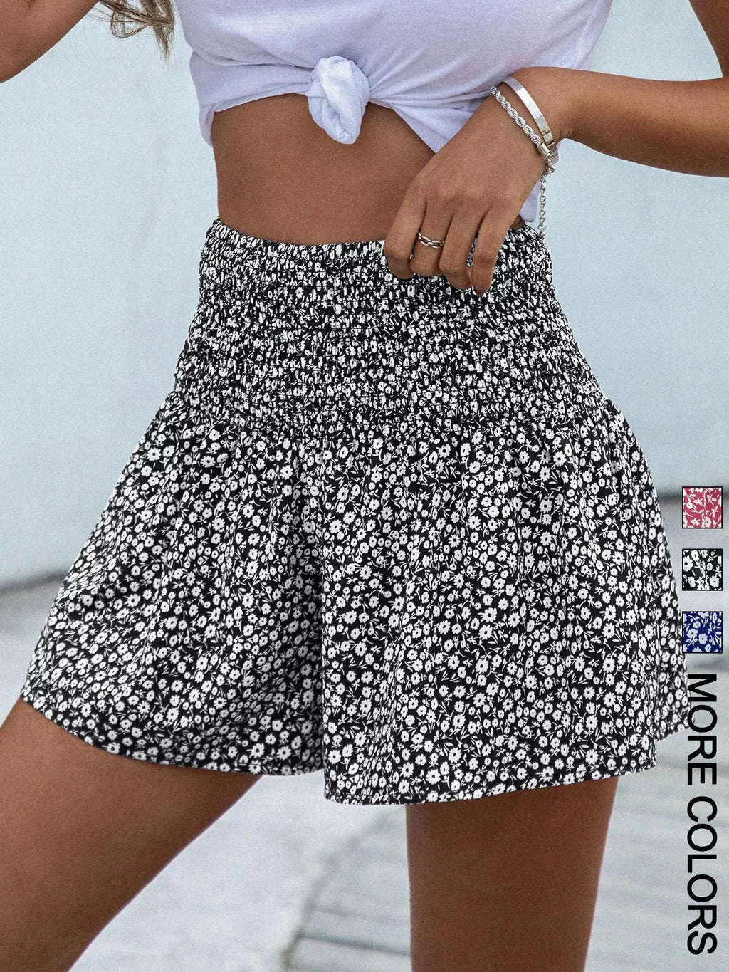 Floral Print Elastic Waist Shorts (8)