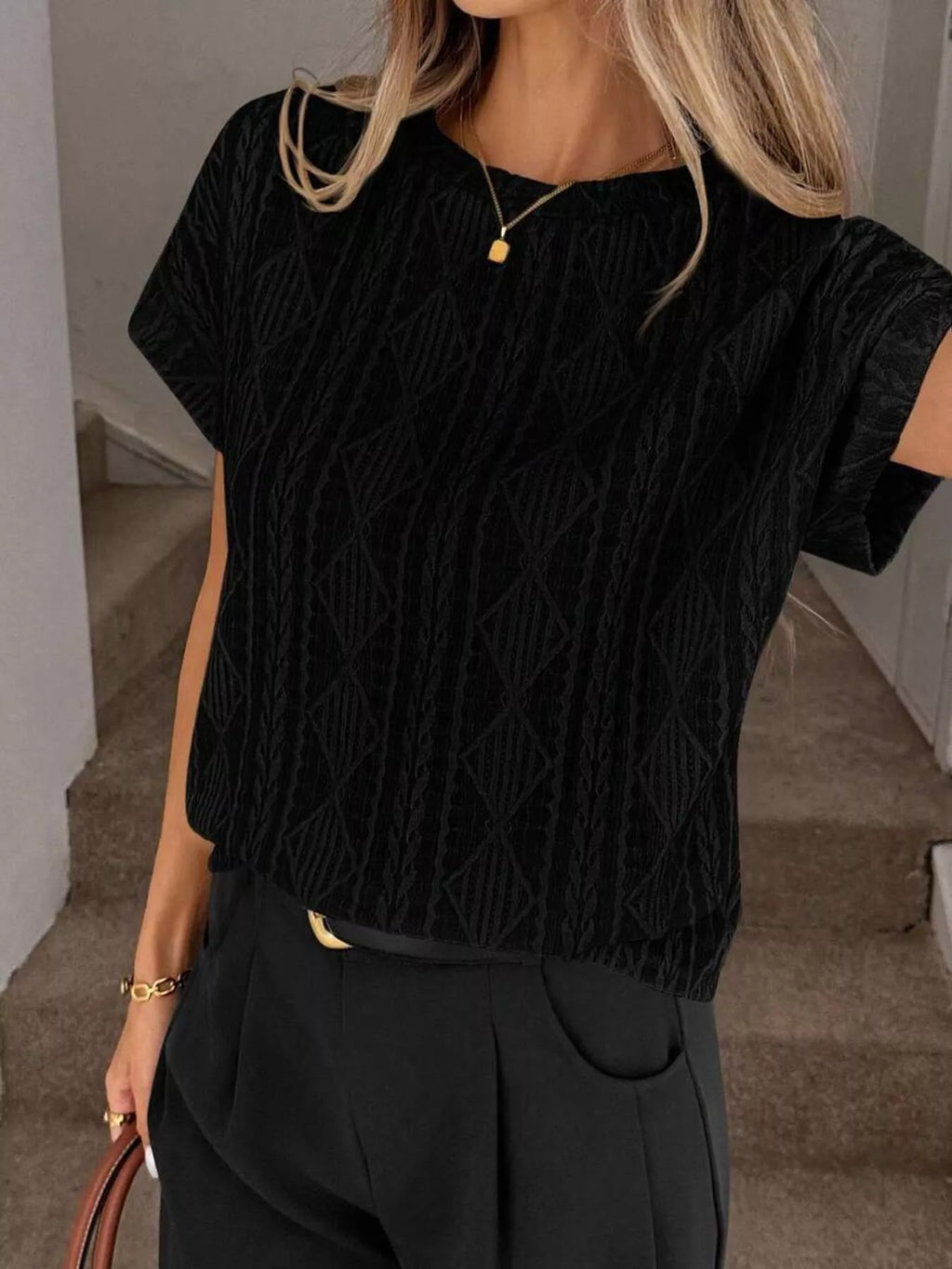 Diamond Pattern Round Neck Top (11)