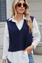 Cable-knit V-neck Sweater Vest (11)
