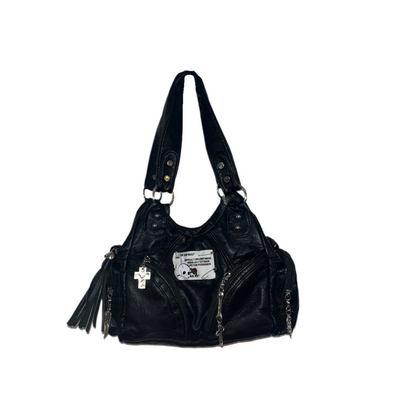 Soft Leather Vintage Armpit Crossbody Bag variant CJNS163616101AZ