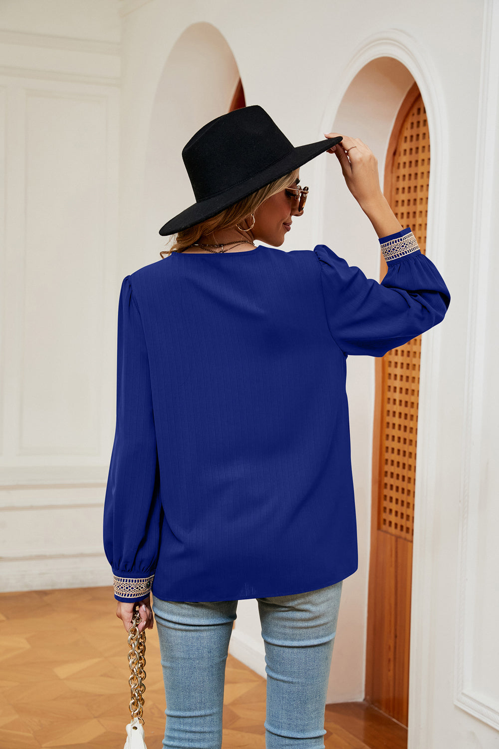 Contrast Puff Sleeve Blouse (2)