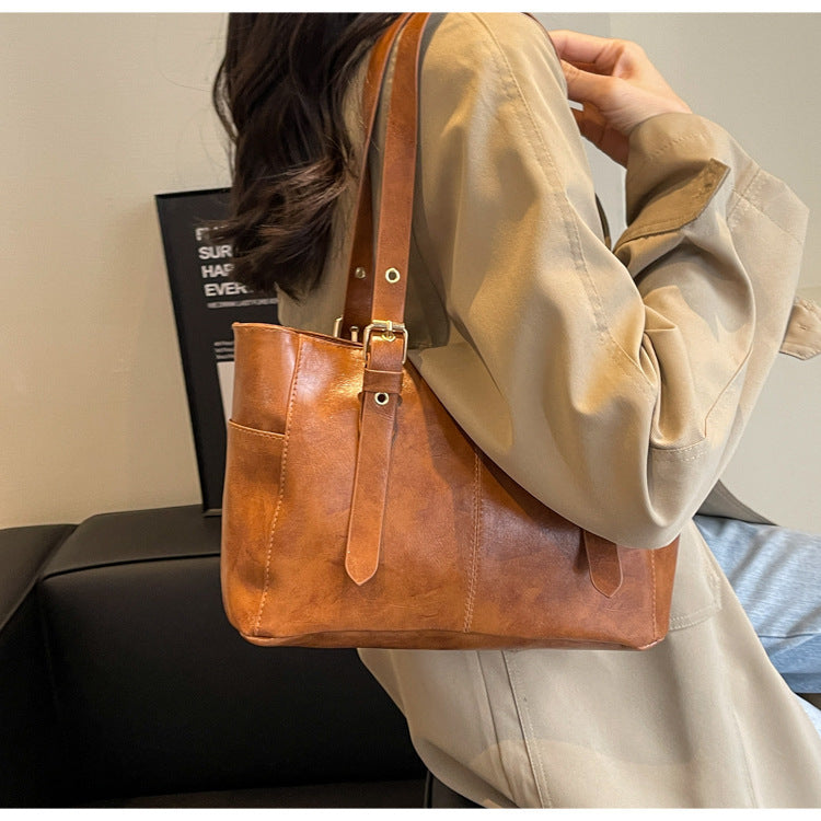 Western Shoulder Bag Underarm photo 2